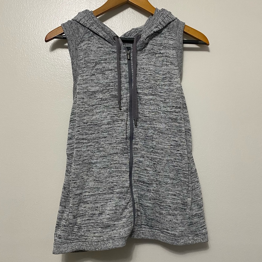 Athleta Women's Blissful Balance Vest Open Back Hooded Size Ex Small Grey Zip Up - Picture 6 of 15